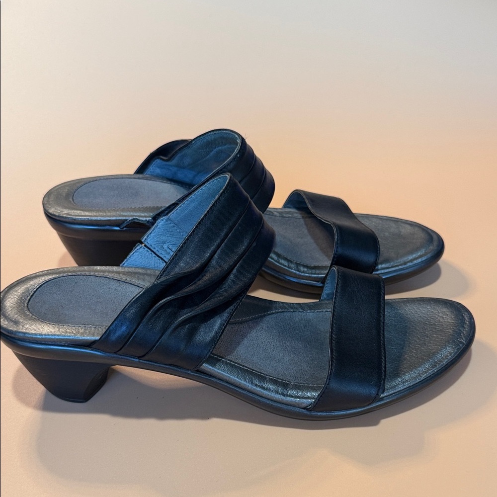 Naot Black Leather Slide Mules - Picture 4 of 6